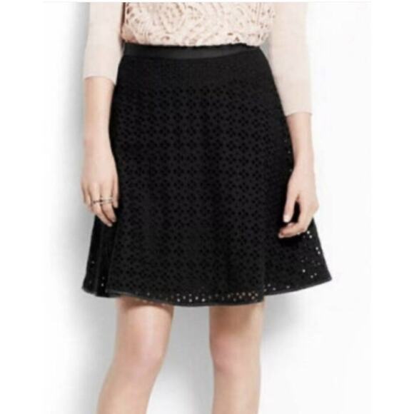 Ann Taylor Eyelet Circle Skirt Lined Cotton Breathable Black Size 16 - Picture 1 of 6